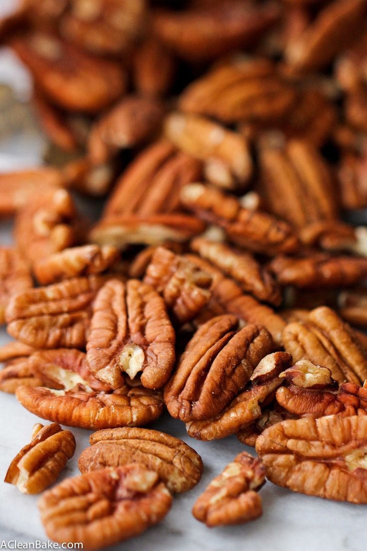 Premium Pecan Halves