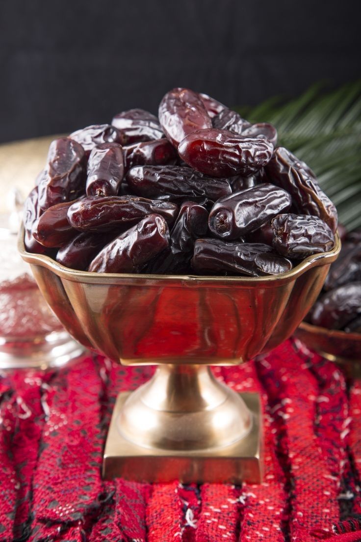 Premium Safawi Dates
